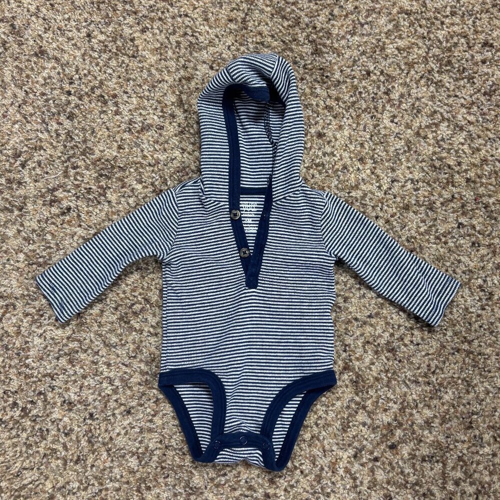 Carter's One Piece Hooded Shirt - Baby Size 3M - Preowned - 2061